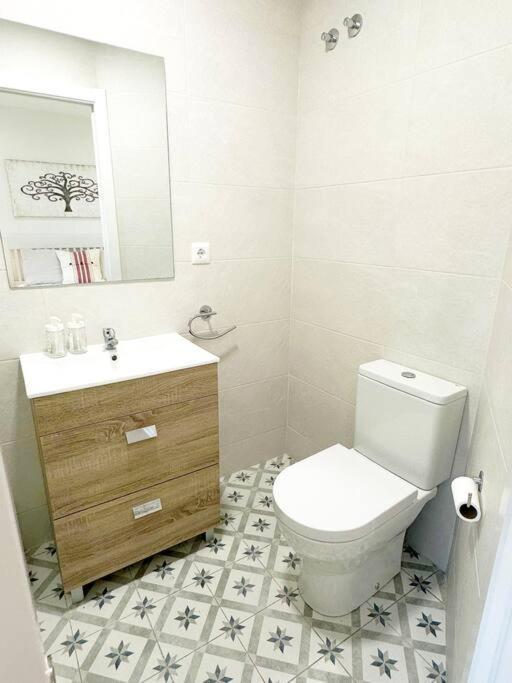 Apartamento De Diseno En Laredo Centro Exterior photo
