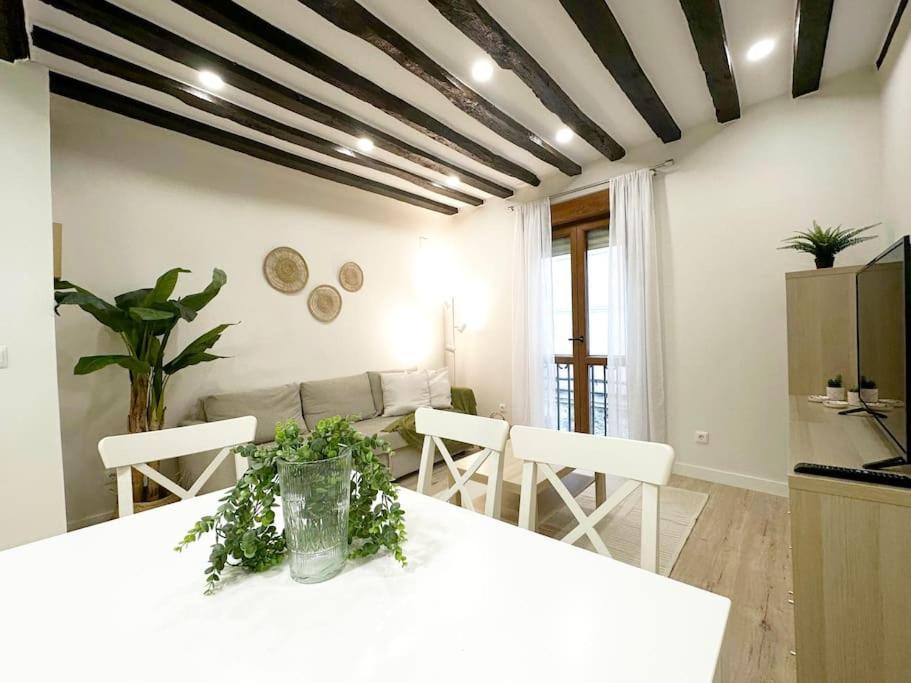 Apartamento De Diseno En Laredo Centro Exterior photo