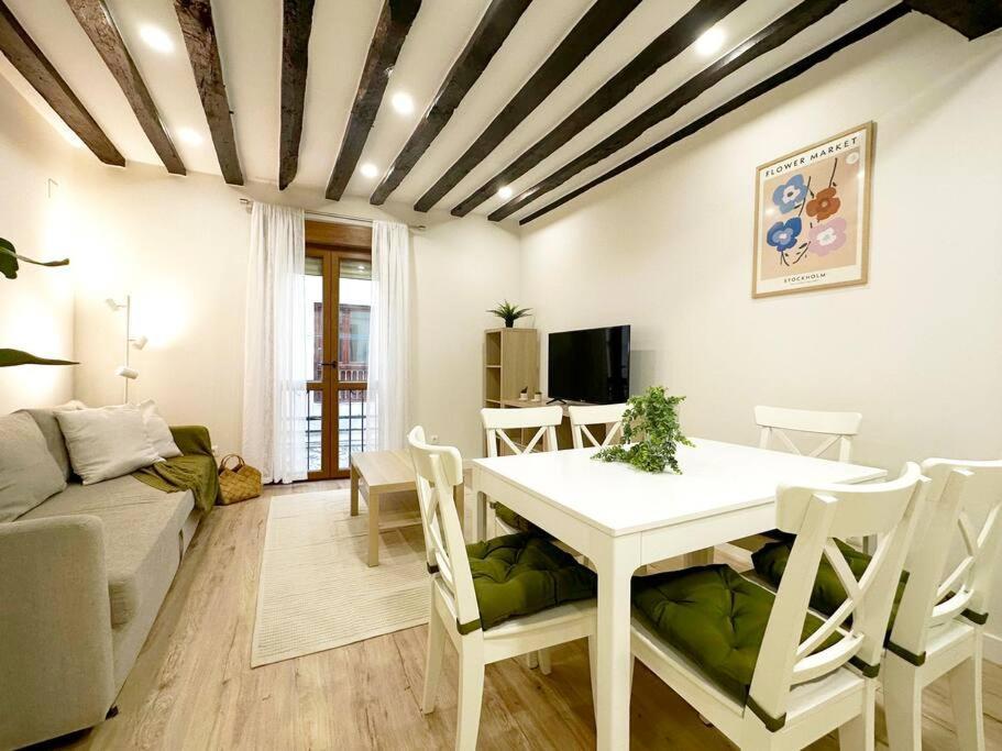 Apartamento De Diseno En Laredo Centro Exterior photo