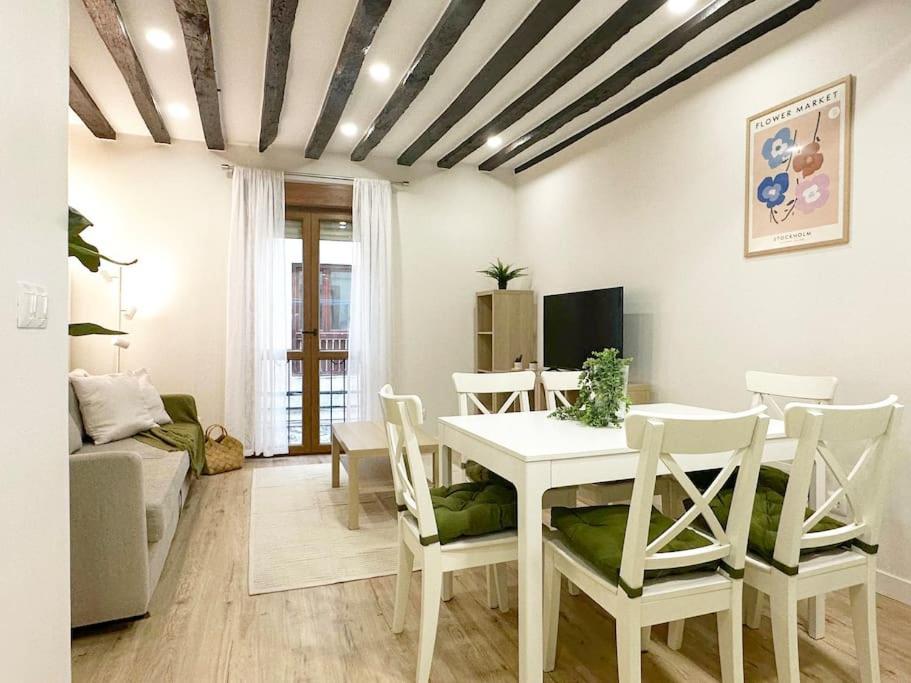 Apartamento De Diseno En Laredo Centro Exterior photo