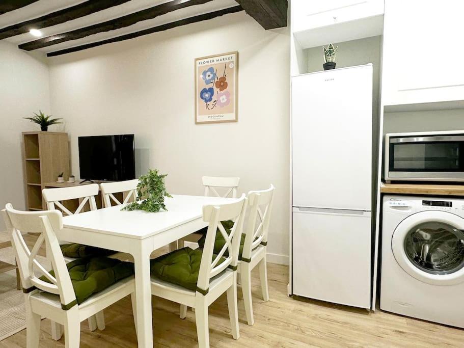Apartamento De Diseno En Laredo Centro Exterior photo